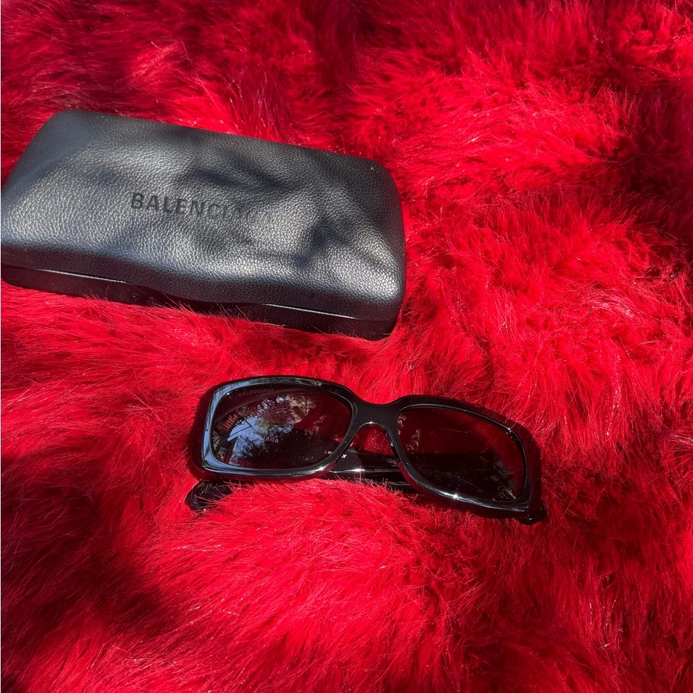 Balenciaga Sleek Black Sunglasses